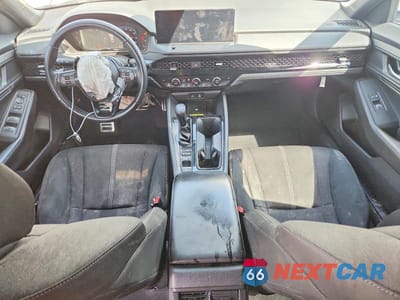Zdjęcie 8 z 12 samochodu: 2025 HONDA ACCORD HYBRID SPORT VIN:1HGCY2F52SA045962 - miniatura