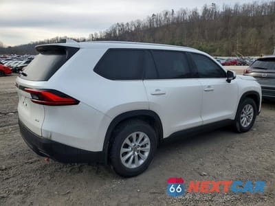 Trzecie zdjęcie samochodu z tyłu: 2024 TOYOTA GRAND HIGHLANDER XLE VIN:5TDAAAB57RS062876 - miniatura