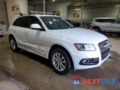 Czwarte zdjęcie samochodu z boku: 2016 AUDI Q5 PREMIUM PLUS VIN:WA1L2AFP2GA061558 - miniatura