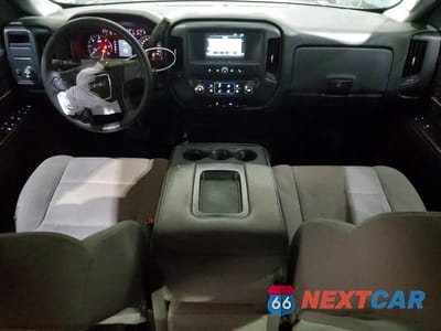 Zdjęcie 8 z 12 samochodu: 2017 GMC SIERRA C1500 VIN:1GTR1LEH5HZ252550 - miniatura