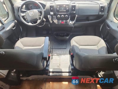 Zdjęcie 8 z 13 samochodu: 2017 RAM PROMASTER 2500 DELIVERY VAN VIN:3C6TRVDG4HE500793 - miniatura