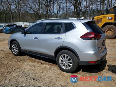 Drugie zdjęcie samochodu z przodu: 2019 NISSAN ROGUE SV VIN:5N1AT2MT7KC754036 - miniatura