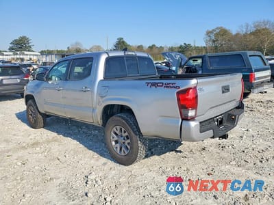 Drugie zdjęcie samochodu z przodu: 2019 TOYOTA TACOMA SR VIN:5TFAX5GN8KX137860 - miniatura