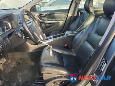 Zdjęcie 7 z 11 samochodu: 2018 VOLVO S60 PREMIER VIN:LYV402HK8JB179024 - miniatura