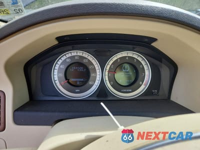 Zdjęcie 9 z 13 samochodu: 2011 VOLVO S80 3.2 VIN:YV1952ASXB1147504 - miniatura