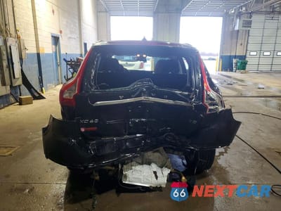 Zdjęcie 6 z 14 samochodu: 2015 VOLVO XC60 T5 VIN:YV440MDJ8F2682020 - miniatura