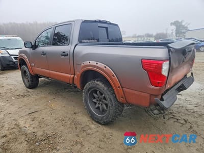 Drugie zdjęcie samochodu z przodu: 2018 NISSAN TITAN SV VIN:1N6AA1E56JN546122 - miniatura