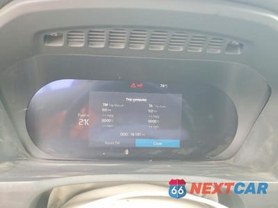 Zdjęcie 9 z 14 samochodu: 2025 VOLVO XC90 CORE VIN:YV4M12PJ3S1338947 - miniatura