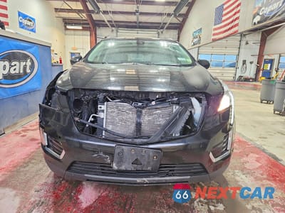 Piąte zdjęcie samochodu w środku: 2018 CADILLAC XT5 LUXURY VIN:1GYKNDRS2JZ135641 - miniatura