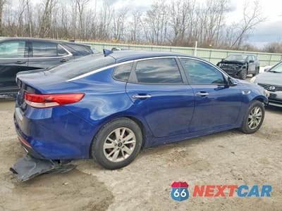 Trzecie zdjęcie samochodu z tyłu: 2018 KIA OPTIMA LX VIN:5XXGT4L31JG247398 - miniatura