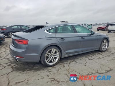 Trzecie zdjęcie samochodu z tyłu: 2019 AUDI A5 PREMIUM PLUS VIN:WAUBNCF59KA008932 - miniatura