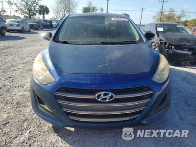 Piąte zdjęcie samochodu w środku: 2016 HYUNDAI ELANTRA GT BASE VIN:KMHD35LH0GU318089 - miniatura