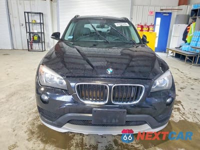 Piąte zdjęcie samochodu w środku: 2015 BMW X1 XDRIVE28I VIN:WBAVL1C56FVY33126 - miniatura