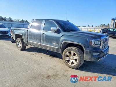 Czwarte zdjęcie samochodu z boku: 2018 GMC SIERRA K1500 DENALI VIN:3GTU2PEJ7JG263458 - miniatura