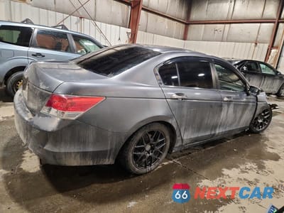 Trzecie zdjęcie samochodu z tyłu: 2009 HONDA ACCORD LX VIN:1HGCP26309A159888 - miniatura