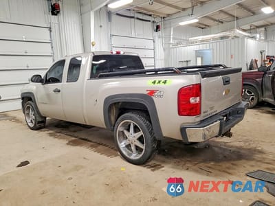 Drugie zdjęcie samochodu z przodu: 2007 CHEVROLET SILVERADO K1500 VIN:1GCEK19097Z614186 - miniatura