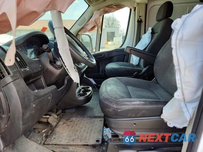 Zdjęcie 7 z 13 samochodu: 2018 RAM PROMASTER 3500 3500 HIGH VIN:3C6URVHG9JE120465 - miniatura
