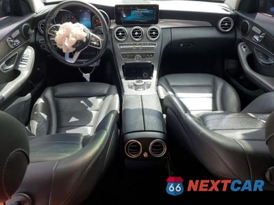 Zdjęcie 8 z 13 samochodu: 2019 MERCEDES-BENZ C 300 VIN:WDDWF8DB3KR483491 - miniatura