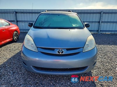 Piąte zdjęcie samochodu w środku: 2008 TOYOTA SIENNA LE 7-PASSENGER VIN:5TDZK23C88S144164 - miniatura