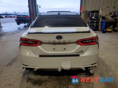 Zdjęcie 6 z 12 samochodu: 2022 TOYOTA CAMRY HYBRID XSE VIN:4T1K31AK6NU044442 - miniatura