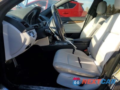 Zdjęcie 7 z 11 samochodu: 2011 MERCEDES-BENZ C 250 4MATIC VIN:WDDGF8FB7BA505041 - miniatura