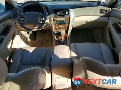 Zdjęcie 8 z 11 samochodu: 2000 LEXUS ES 300 BASE VIN:JT8BF28G1Y5081494 - miniatura