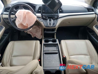 Zdjęcie 8 z 13 samochodu: 2019 HONDA ODYSSEY EXL VIN:5FNRL6H7XKB097263 - miniatura