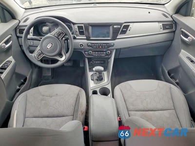 Zdjęcie 8 z 12 samochodu: 2019 KIA NIRO LX VIN:KNDCB3LCXK5350787 - miniatura