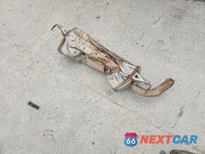 Zdjęcie 12 z 13 samochodu: 2000 FORD F250 SUPER DUTY VIN:1FTNW20F1YEE12978 - miniatura