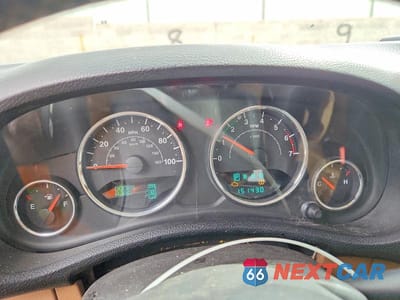 Zdjęcie 9 z 12 samochodu: 2011 JEEP WRANGLER UNLIMITED SPORT VIN:1J4BA3H10BL615826 - miniatura