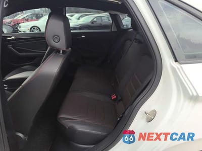 Zdjęcie 11 z 13 samochodu: 2023 VOLKSWAGEN JETTA GLI AUTOBAHN VIN:3VW1T7BU9PM032535 - miniatura