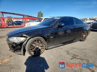 2011 BMW 335 XI WBAKF9C57BE261714 - główne zdjęcie licytacji z USA - miniatura