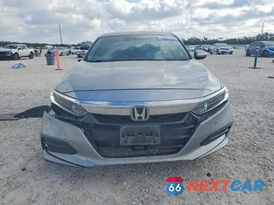 Piąte zdjęcie samochodu w środku: 2019 HONDA ACCORD LX VIN:1HGCV1F16KA025777 - miniatura