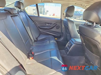 Zdjęcie 10 z 12 samochodu: 2012 BMW 328 I VIN:WBA3A5G53CNP17229 - miniatura