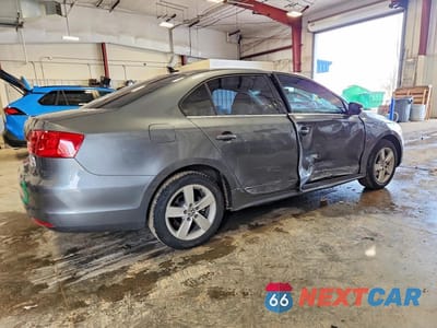 Trzecie zdjęcie samochodu z tyłu: 2014 VOLKSWAGEN JETTA TDI VIN:3VWLL7AJ8EM430784 - miniatura