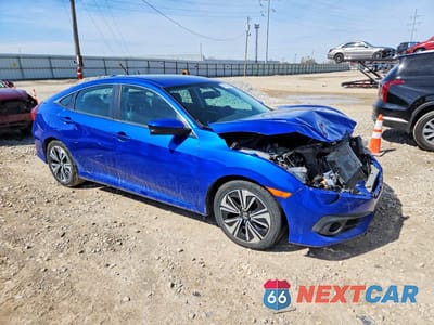 Czwarte zdjęcie samochodu z boku: 2017 HONDA CIVIC EXL VIN:19XFC1F74HE021920 - miniatura