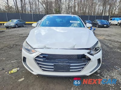 Piąte zdjęcie samochodu w środku: 2018 HYUNDAI ELANTRA SEL VIN:5NPD84LF2JH347982 - miniatura