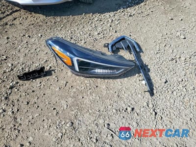 Zdjęcie 13 z 14 samochodu: 2020 HYUNDAI TUCSON ULTIMATE VIN:KM8J33AL0LU134828 - miniatura