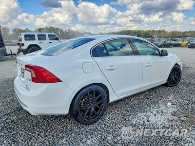 Trzecie zdjęcie samochodu z tyłu: 2016 VOLVO S60 PREMIER VIN:LYV402FKXGB095220 - miniatura