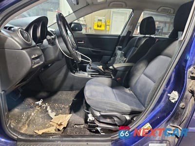 Zdjęcie 7 z 12 samochodu: 2006 MAZDA 3 HATCHBACK VIN:JM1BK143X61427752 - miniatura