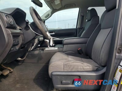 Zdjęcie 7 z 11 samochodu: 2015 TOYOTA TUNDRA SR5 VIN:5TFDW5F10FX428874 - miniatura