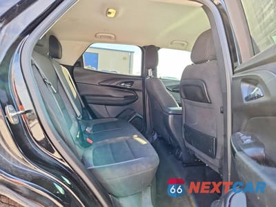 Zdjęcie 10 z 12 samochodu: 2021 CHEVROLET TRAILBLAZER LT VIN:KL79MPSLXMB056112 - miniatura