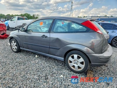 Drugie zdjęcie samochodu z przodu: 2002 FORD FOCUS ZX3 VIN:3FAFP31322R228672 - miniatura