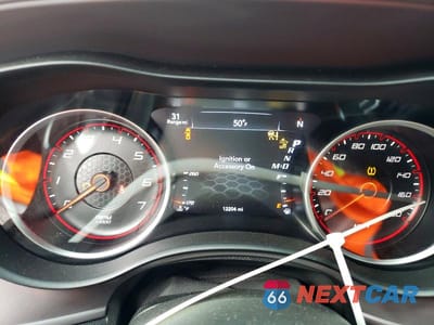 Zdjęcie 9 z 12 samochodu: 2023 DODGE CHARGER SCAT PACK VIN:2C3CDXGJ9PH625063 - miniatura