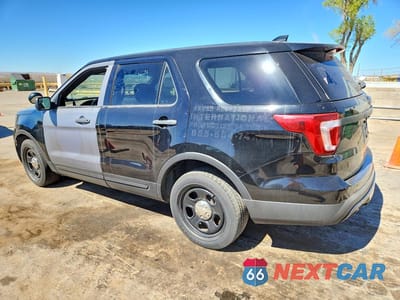 Drugie zdjęcie samochodu z przodu: 2017 FORD EXPLORER POLICE INTERCEPTOR VIN:1FM5K8AT7HGA89510 - miniatura