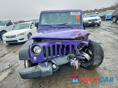 Piąte zdjęcie samochodu w środku: 2018 JEEP WRANGLER UNLIMITED SPORT VIN:1C4BJWDG4JL888753 - miniatura