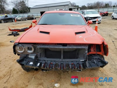 Piąte zdjęcie samochodu w środku: 2023 DODGE CHALLENGER SXT VIN:2C3CDZAG1PH602188 - miniatura
