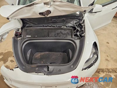 Zdjęcie 11 z 12 samochodu: 2022 TESLA MODEL Y VIN:7SAYGDEE4NF354674 - miniatura