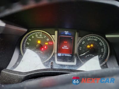 Zdjęcie 9 z 12 samochodu: 2017 TOYOTA TACOMA SR5 V6 VIN:5TFAZ5CN5HX023419 - miniatura