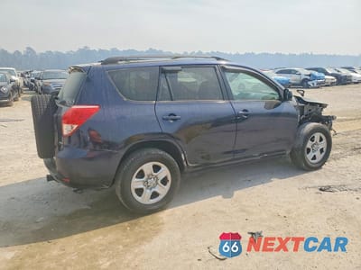 Trzecie zdjęcie samochodu z tyłu: 2007 TOYOTA RAV4 BASE VIN:JTMBD33V576047196 - miniatura